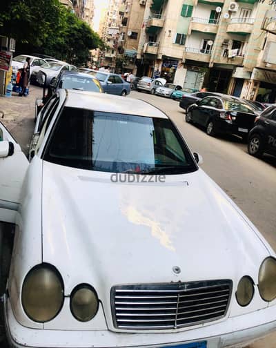 مرسيدس بنز اي 200 2000