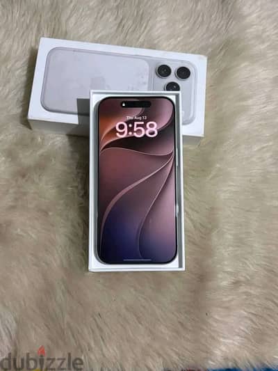 آبل - آيفون 17 برو
