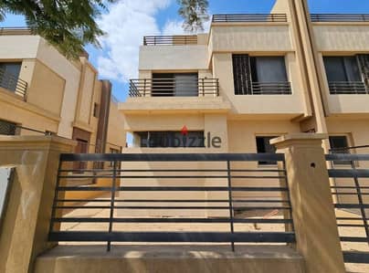 Family House Ready to Move in with an Open View in Alma Next to Al-Nadi Neighborhood in Front of Park Street Alma Iwan