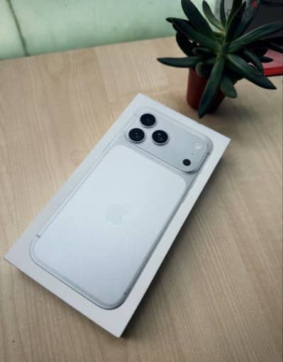 Apple - iPhone 17 Pro Max