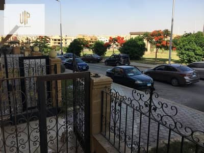 شقة أرضي للبيع في النرجس عمارات التجمع الخامس فيو جاردن بالقرب من محور جمال عبد الناصر و مسجد فاطمة الشربتلى