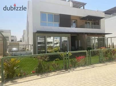 Twin house ready to move for sale next to the crown palm hills