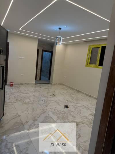 Licensed administrative headquarters 300 m ground floor for rent on Mostafa El Nahas main road