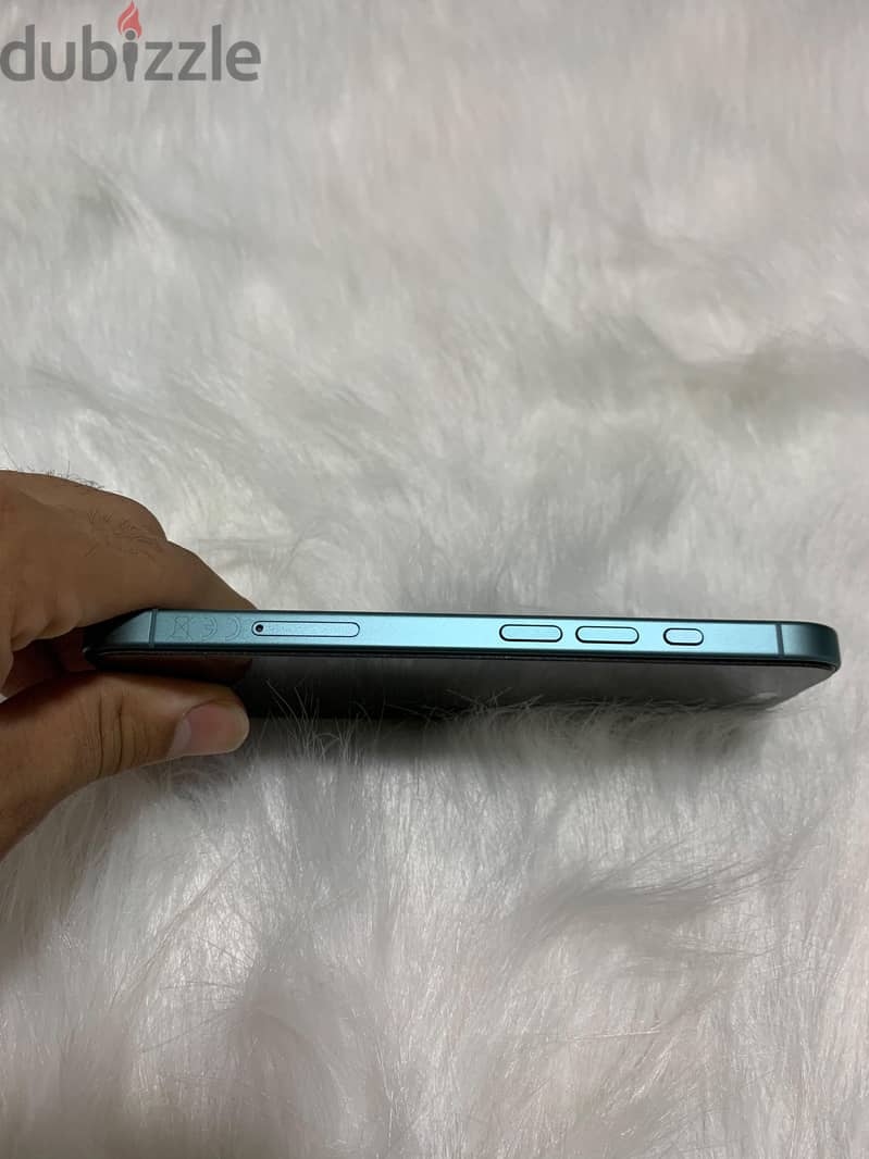 Apple - iPhone 16 3