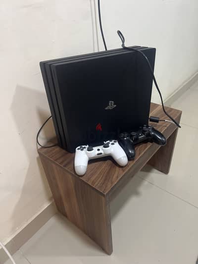 Ps4 Pro 1 tera كسر زيرو