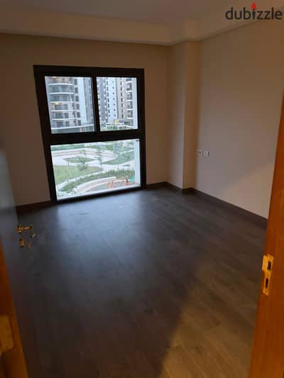 Premium Apartment for Rent in ZED West – Fully Equipped with Kitchen & ACs