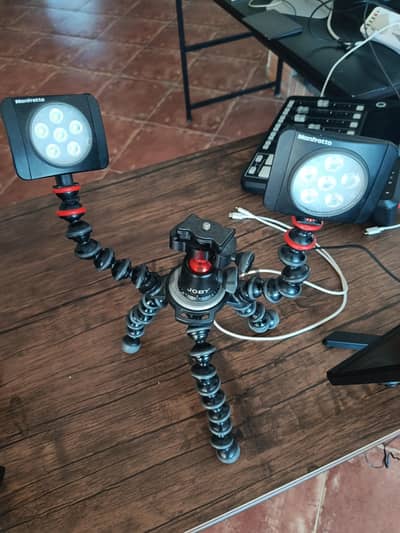 JOBY GorillaPod Tripod with 2 Manfrotto LED Lights