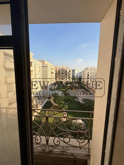 best price in market ready to move apartment for sale in Hydepark new Cairo with prime location on greenery view
