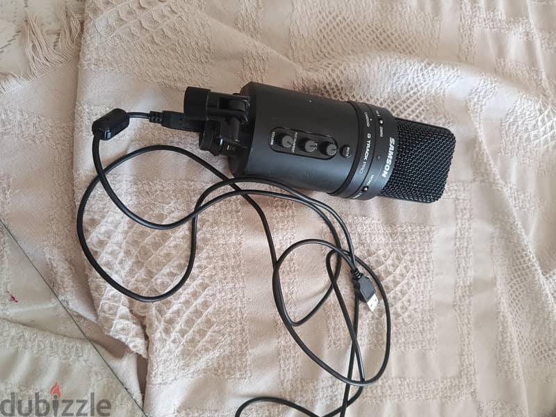 Samson G-Track Pro USB Condenser Microphone 1