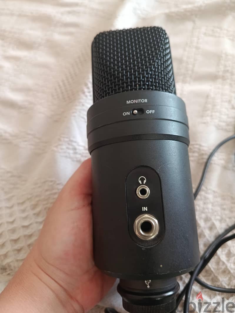 Samson G-Track Pro USB Condenser Microphone 2
