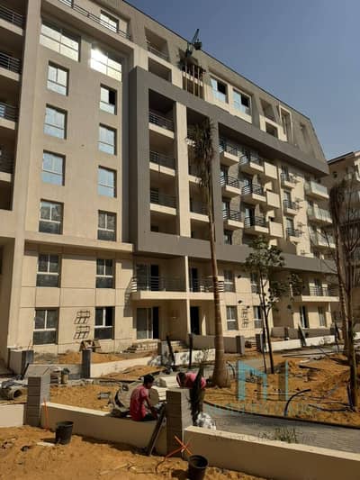 Apartment 141 m in the loft new capital 2 bedroom 6 years +10% down payment