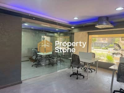 Furnished Administrative Office for Rent in Zahraa Maadi – 5th District, Before the Exit to Hasaballah El Kafrawy, Ready for Immediate Occupancy, Fully Finished & Air-Conditioned, Furnished, Commercial License, Complete Legal Documents, Open View