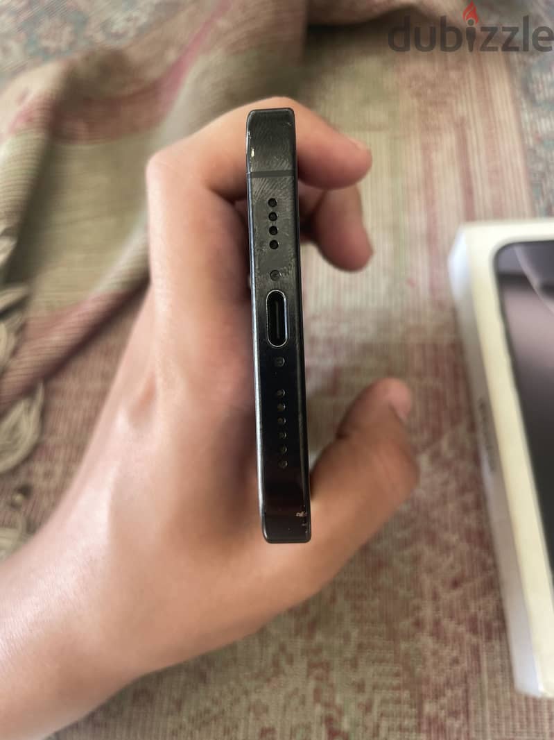 Apple - iPhone 16 Pro Max 3