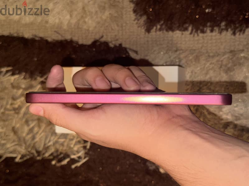 OPPO A6 Pro 4G 3
