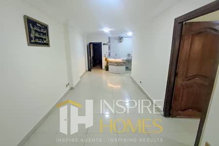 Administrative Office for Rent Steps from the Sea with Side Sea View