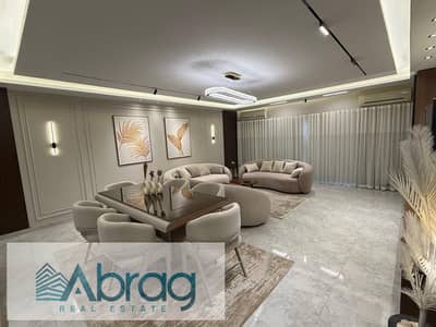 180 sqm, 3-bedroom apartment for rent in Mohandessin – fully furnished and equipped with appliances and A/C units.