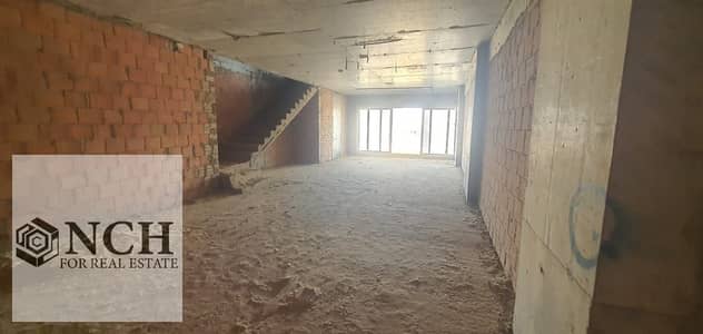 **Spacious Duplex for Sale in Park Villas – Mountain View iCity New Cairo**  An excellent opportunity to own a spacious **325 sqm duplex in Park Villa