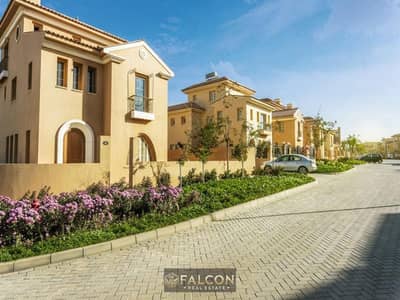 landscape view luxury villa twin house for sale in 8y installment in hyde park enxt to mivida anda patio oro and palm hills and mountain view icity