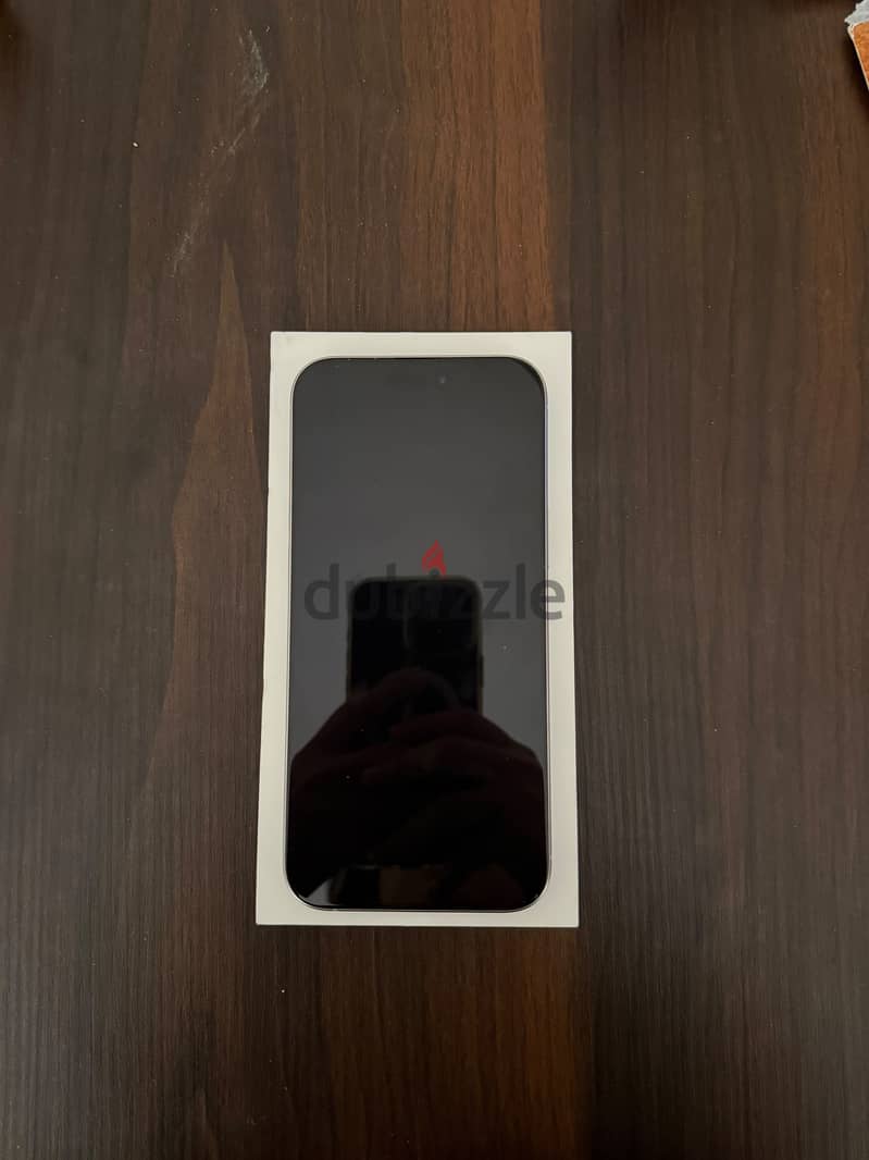 Apple - iPhone 16 Pro Max 3