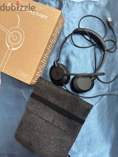 هيدسيت Jabra Evolve2 30 SE