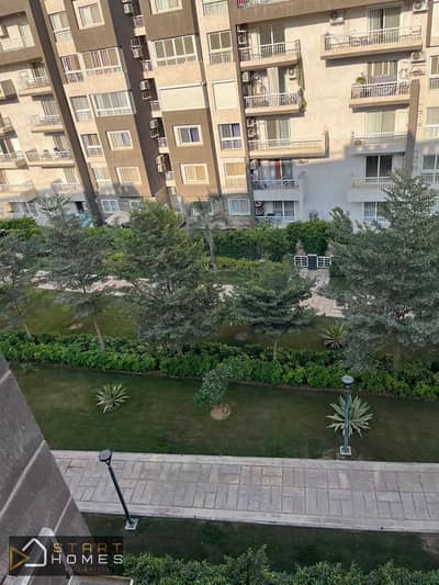 Furnished apartment for rent in B12; spacious with a comfortable layout.