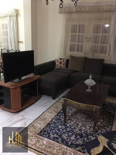Fully furnished studio with a private garden and separate entrance in Al Bunsaj 10 Villas – First Settlement, suitable for quiet living and privacy.