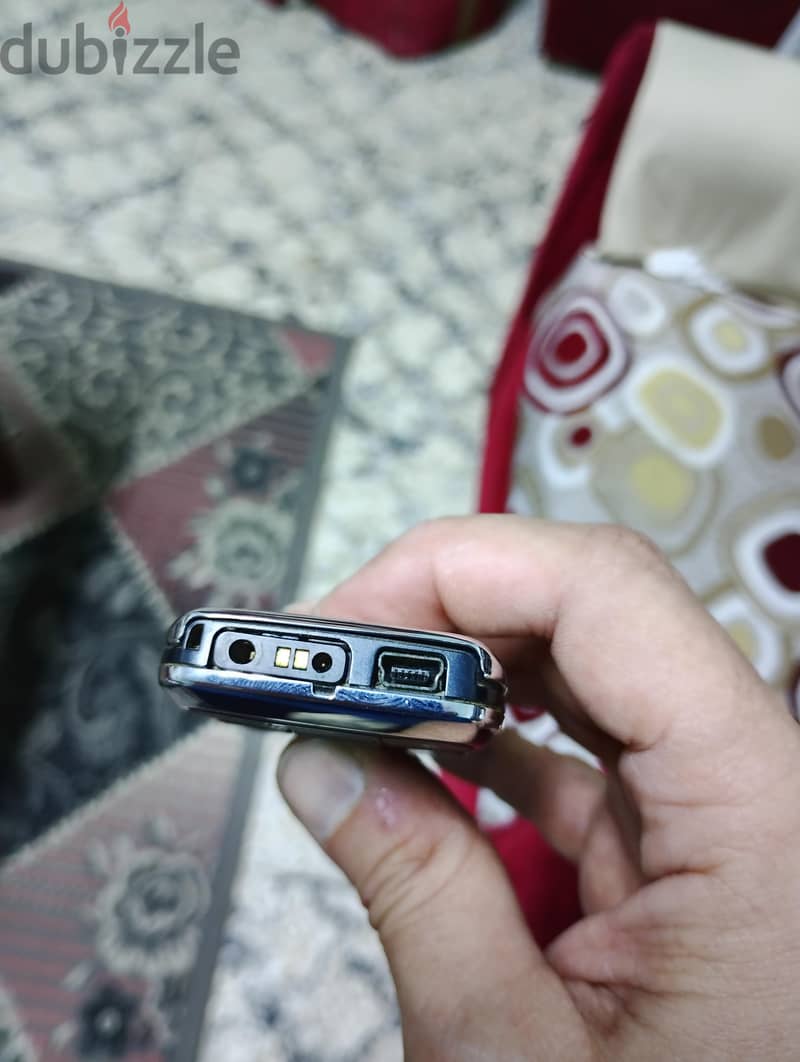 Nokia E51 10