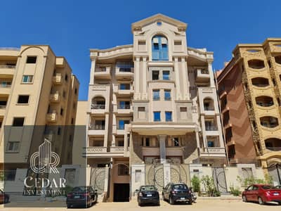 125 sqm ground floor apartment with garden in the Small Investor, 6th of October from the owner directly at a very special price