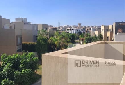 فرصة مميزة بأقل من سعر السوق فيلا للبيع في جولف إكستنشن بالم هيلز كمبوند 6 أكتوبر جولف فيوز ذا كراون Golf Extension Palm Hills Compound 6th of October