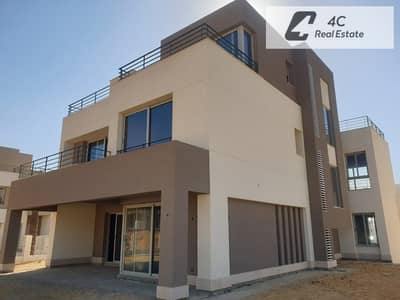 فيلا ستاند الون للبيع استلام فوري برايم لوكيشن في بالم هيلز القاهره الجديده- اوبن فيو -for sale in palm hills new cairo