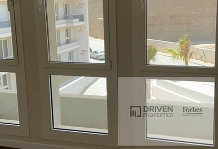 Ready to Move Fully Finished Apartment with ACs for Sale in Pyramids Hills Compound 6th of October