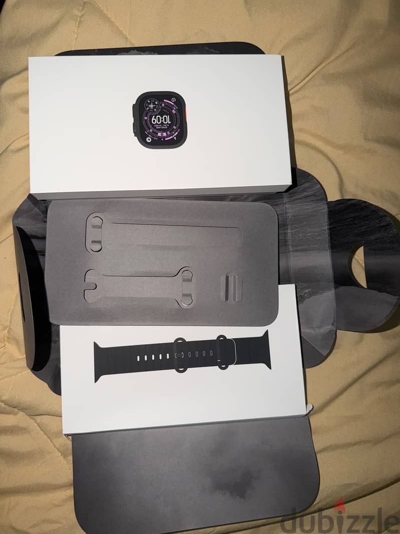 Apple watch ultra 3 used like new 3