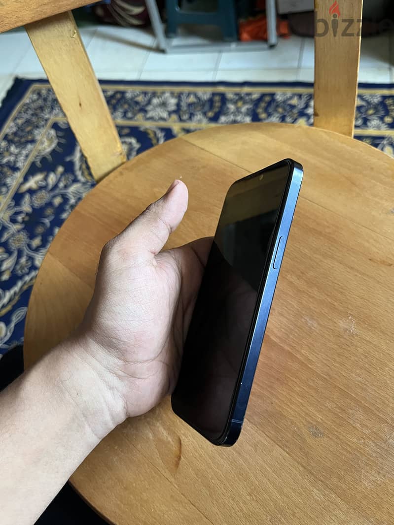 Apple - iPhone 15 Pro Max 2