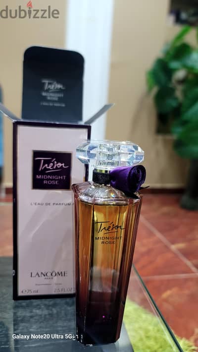 للبيع عطر Lancôme tresor midnight rose.