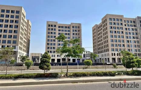 مكتب بسعر مميز فى 2o5 اركان بالم قرب اركان بلازا
