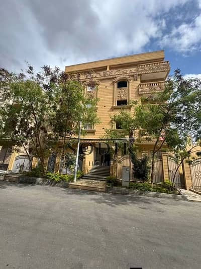 An apartment in a prime location—suitable for investment or future residence—in New Obour City (Series 4), near the "Sakan Misr" project.