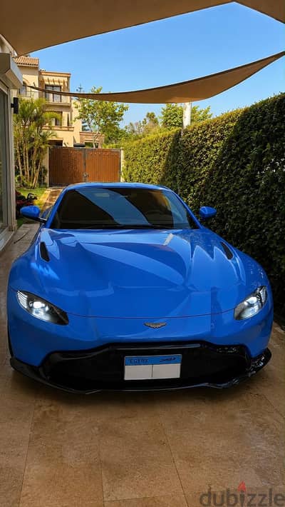 Aston Martin vantage
