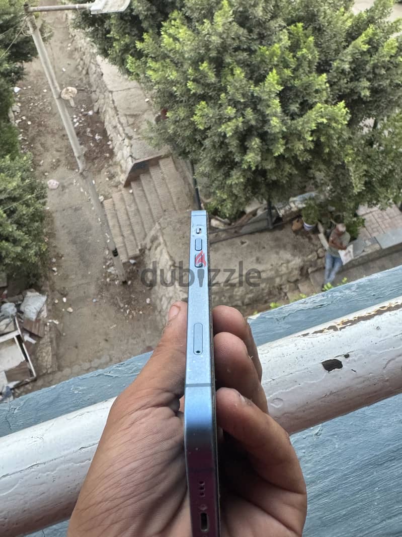 Apple - iPhone 13 7