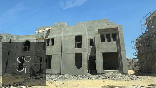 تاون هاوس ببنتهاوس كورنر في اويست سبرينج فالي بريم لوكيشن
