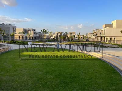 Townhouse middle for sale in Sodic East New Heliopolis Very prime location direct on landscape and greenery area with the lowest price in the market