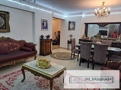شقه للبيع باكاسيا 175م تشطيبات خاصه بالكامل دور اول