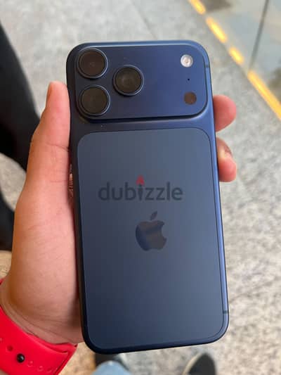 Apple - iPhone 17 Pro Max