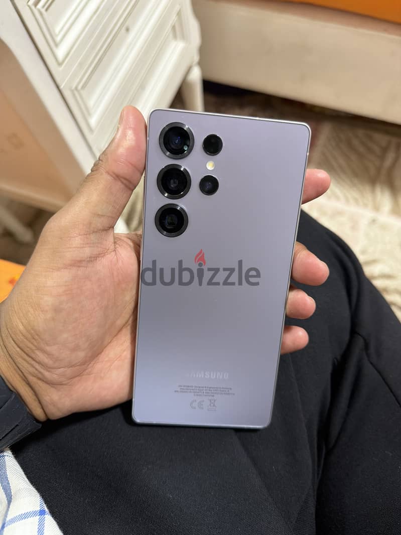Samsung S25 Ultra 1