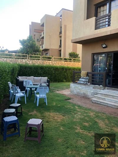 Chalet in Ain Sokhna at a very special price for a quick sale: ground floor with a garden, directly overlooking the pool.
