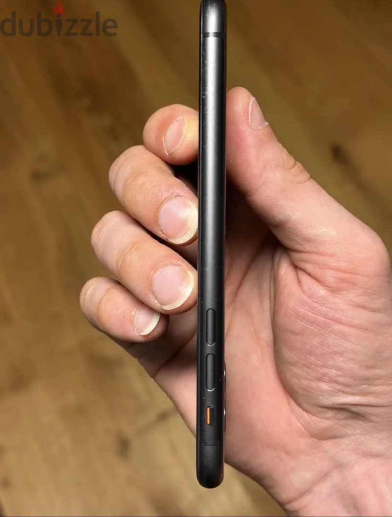 Apple - iPhone 11 2