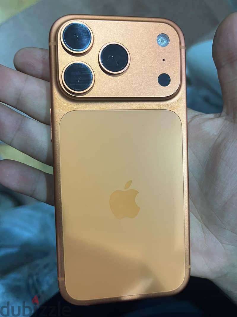 Apple - iPhone 17 Pro 7