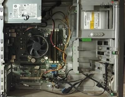 / i5 4460 3.20 GHz /intel(R) HD Graphics 4600 ram 8  بدون هارد