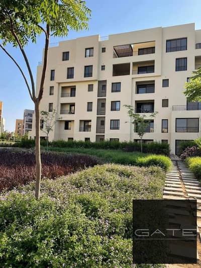 Resale: Distinctive apartment in O West Compound (Core Phase 1) featuring a prime location and view.
