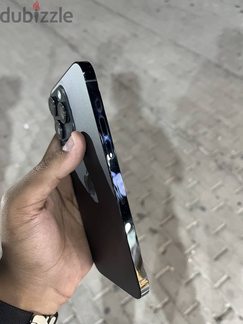 Apple - iPhone 14 Pro Max 3