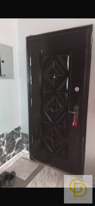160m² Apt (3 Bed, 2 Bath) Front North-Facing in 1st District